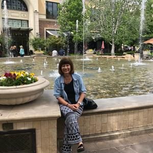 Meet your Posher, Nel